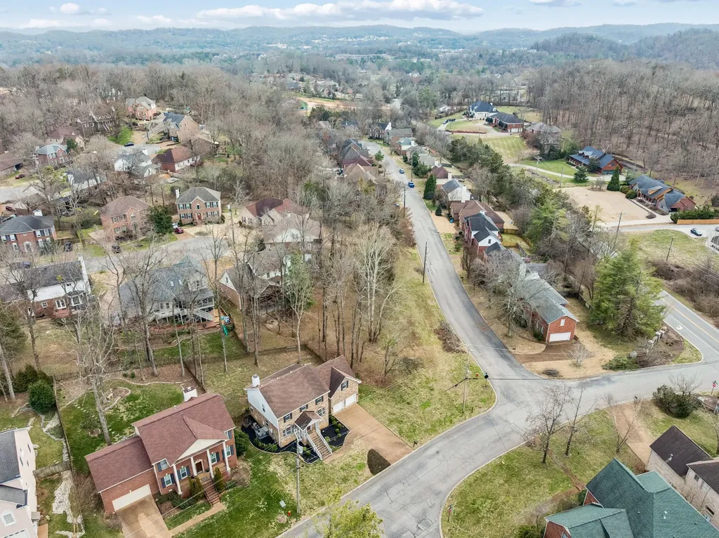 8408 Indian Hills Drive Nashville TN 37221