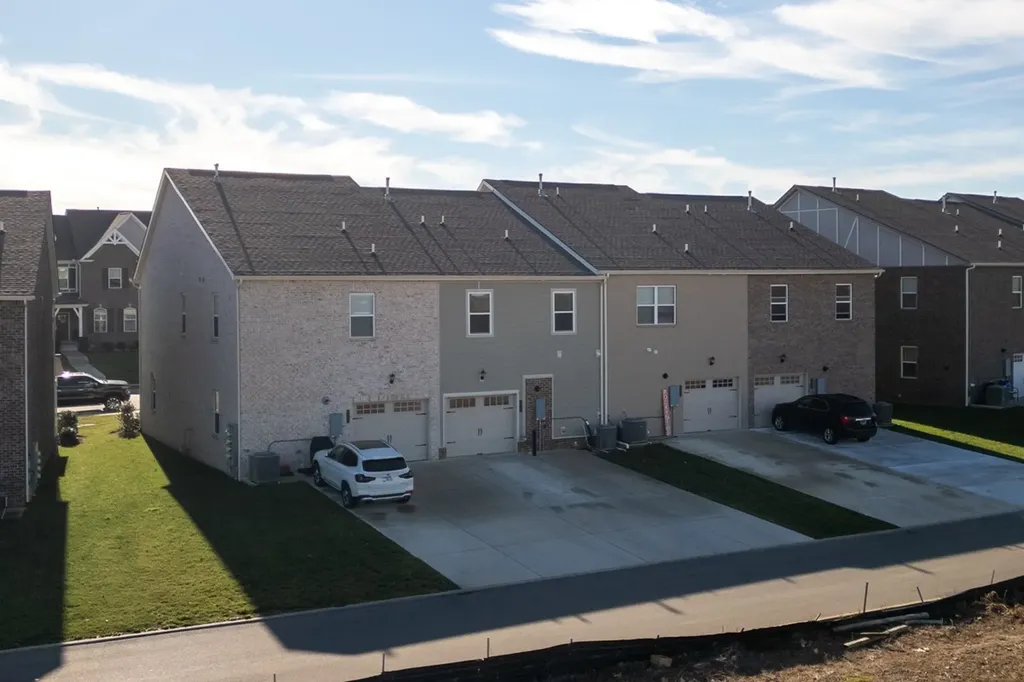 931 Nance Lane Lebanon TN 37087