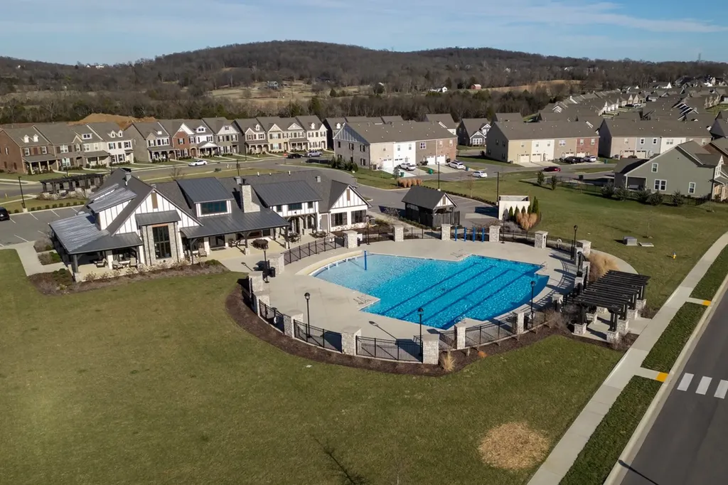 931 Nance Lane Lebanon TN 37087