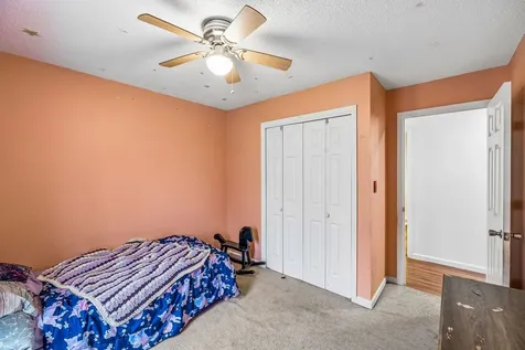 305 Oak Leaf Circle Winchester TN 37398