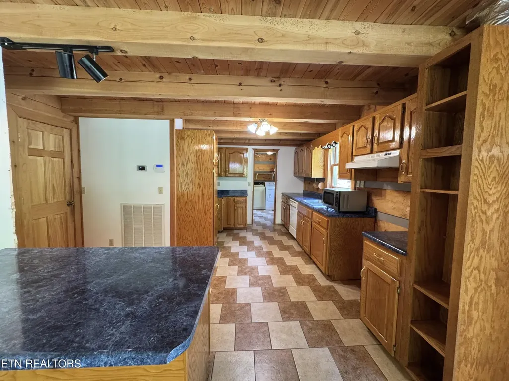 453 Trentham Hollow Road Parrottsville TN 37843