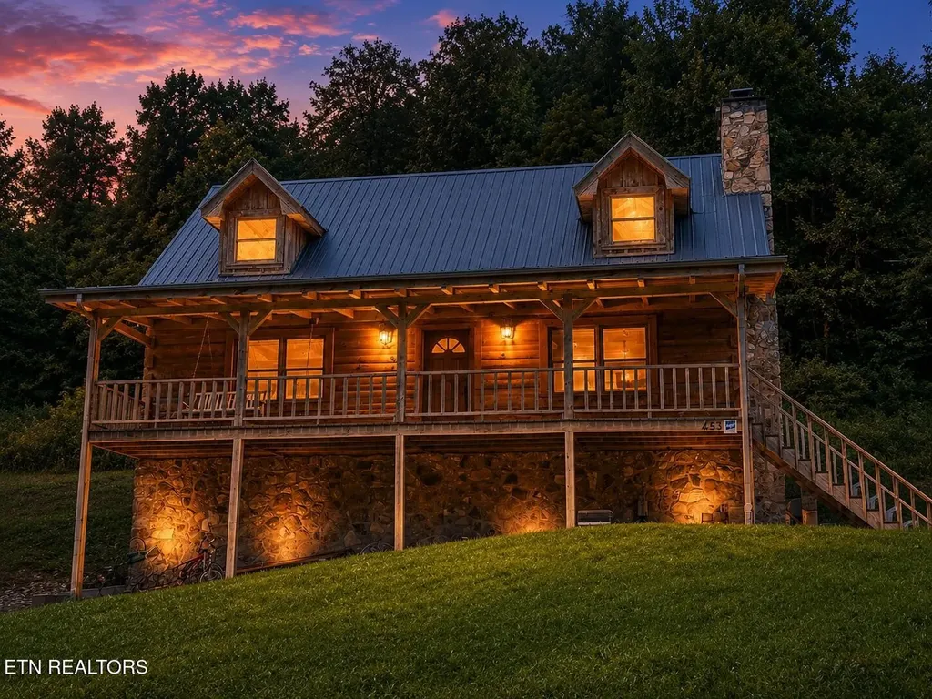 453 Trentham Hollow Road Parrottsville TN 37843
