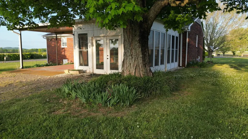 2843 Highway 231, N Shelbyville TN 37160
