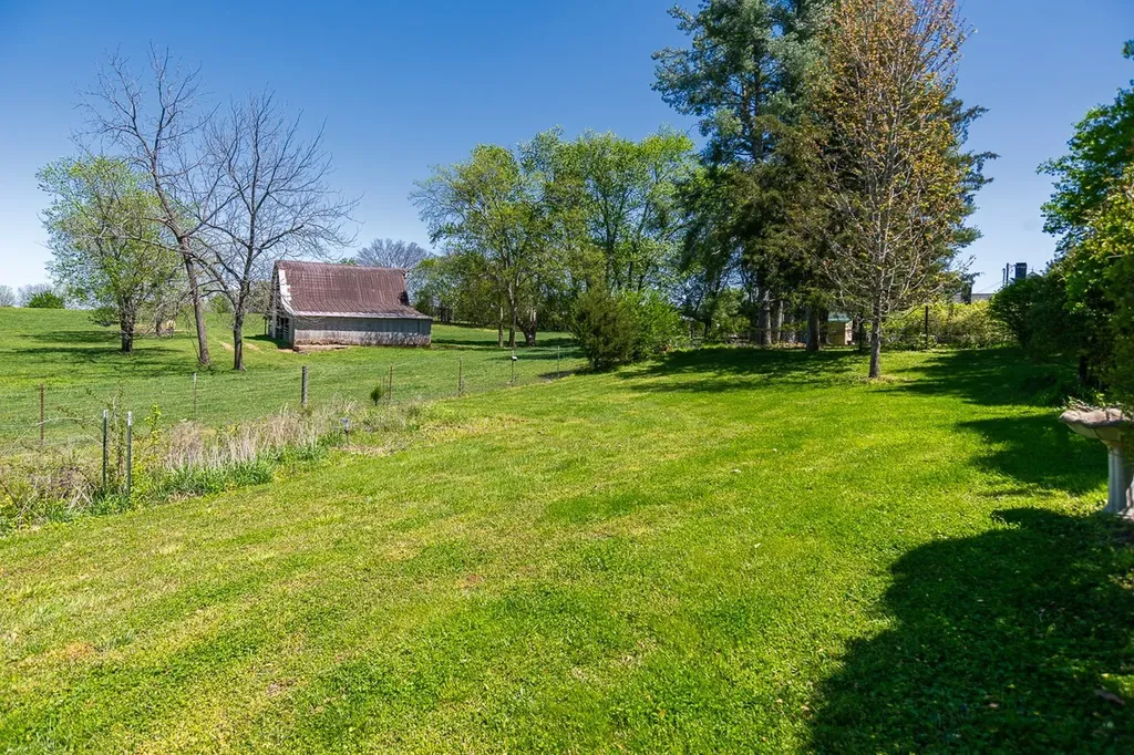 1413 Highway 130, E Shelbyville TN 37160