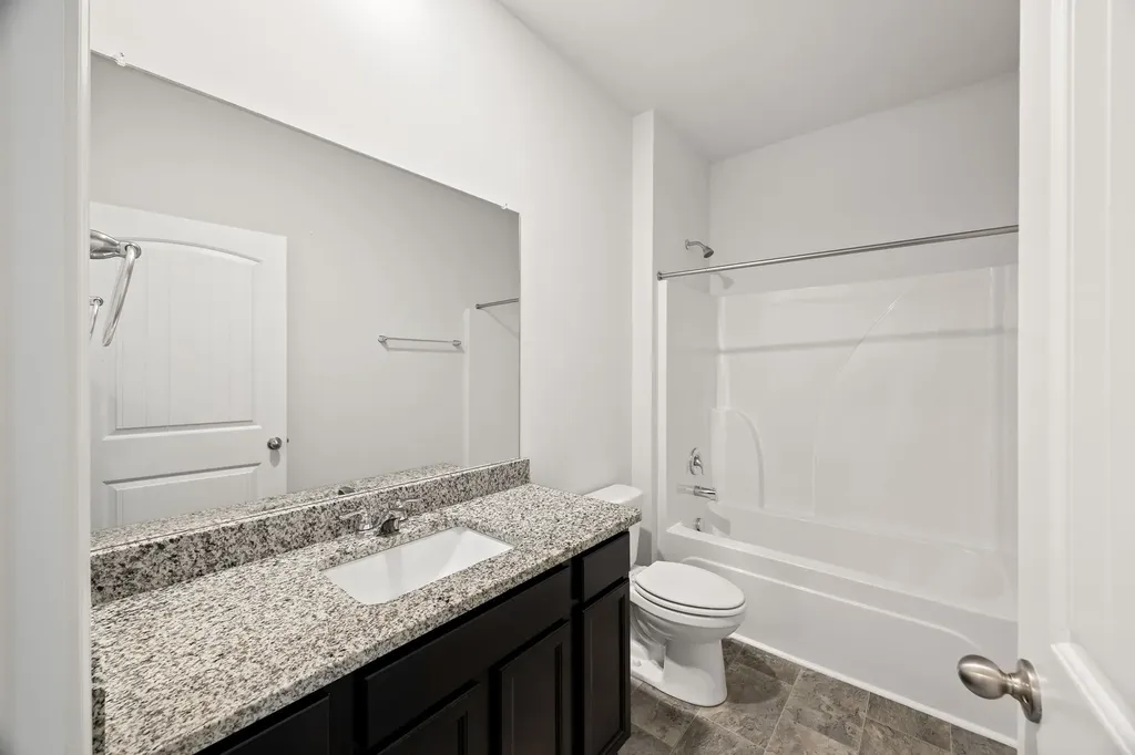 312 Oliver Way, NW Baxter TN 38544