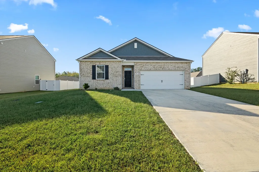 312 Oliver Way, NW Baxter TN 38544