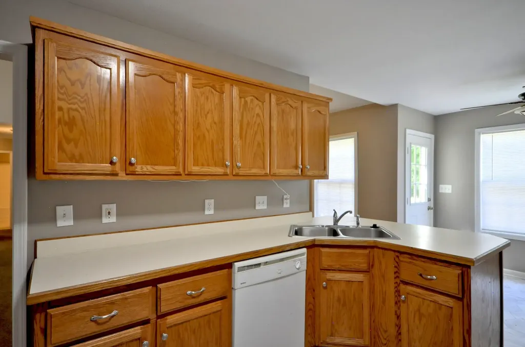 3291 S Senseney Circle Clarksville TN 37042