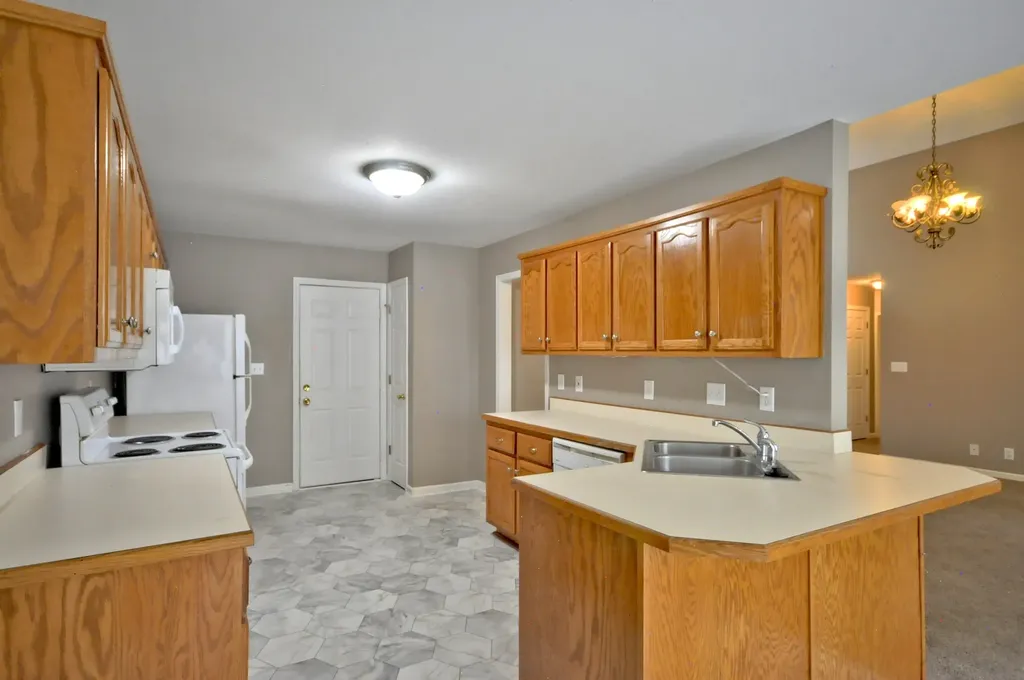 3291 S Senseney Circle Clarksville TN 37042