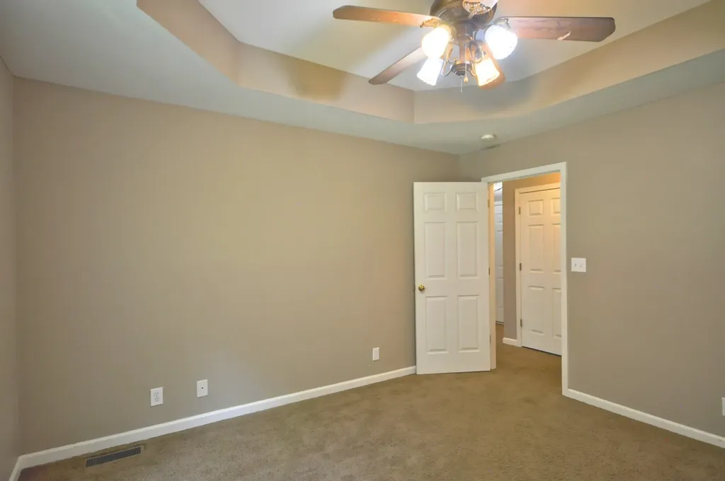3291 S Senseney Circle Clarksville TN 37042