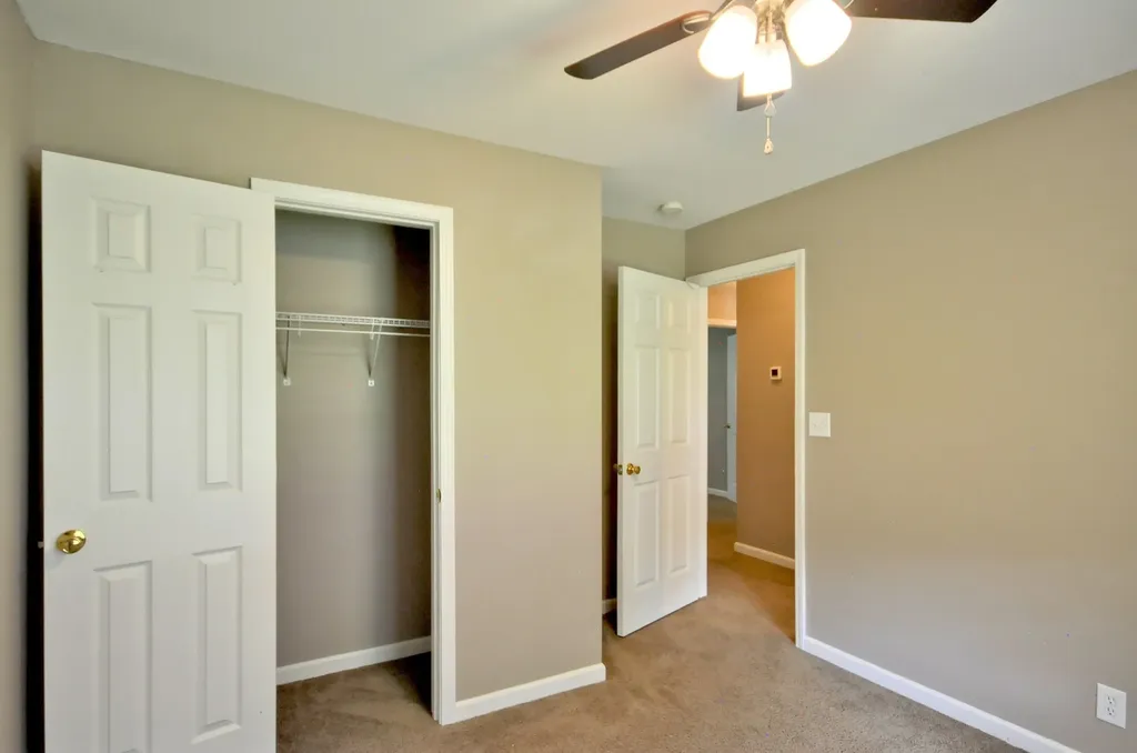 3291 S Senseney Circle Clarksville TN 37042