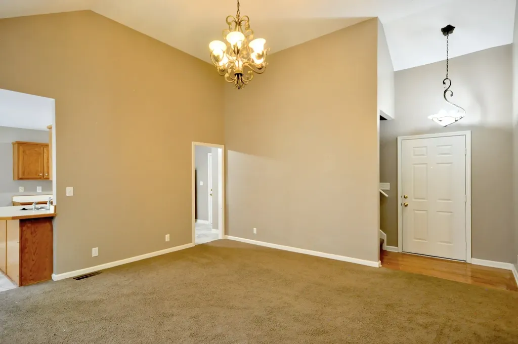 3291 S Senseney Circle Clarksville TN 37042