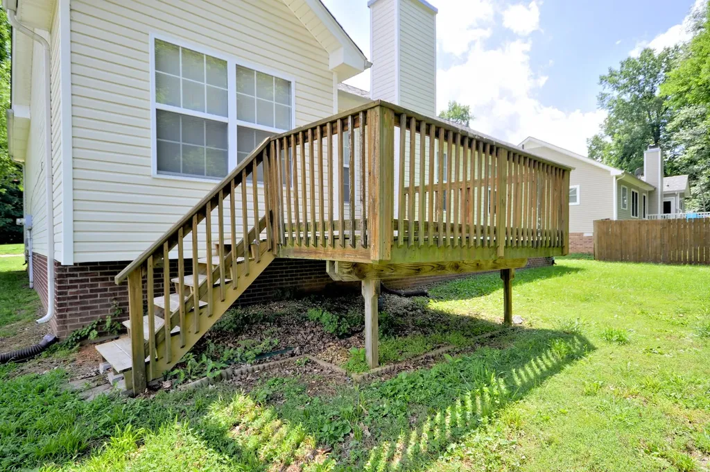 3291 S Senseney Circle Clarksville TN 37042