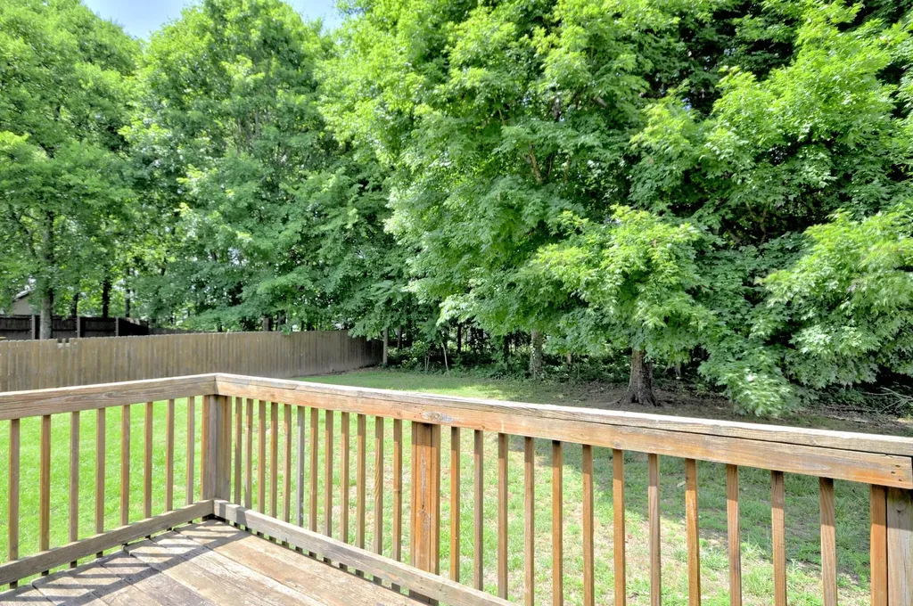 3291 S Senseney Circle Clarksville TN 37042