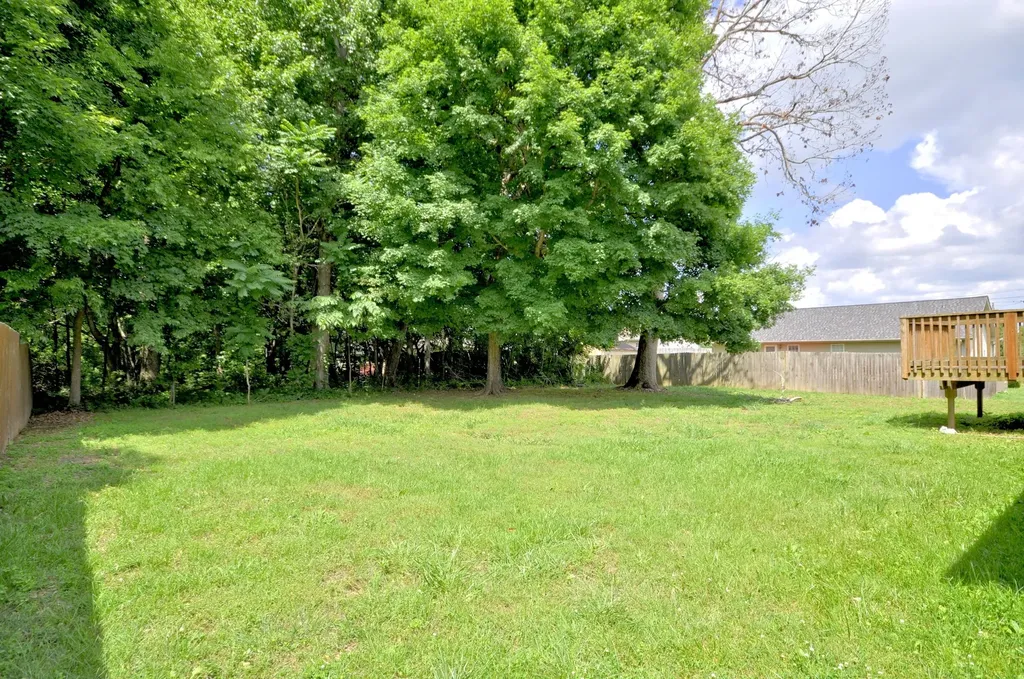 3291 S Senseney Circle Clarksville TN 37042