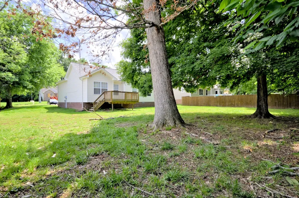 3291 S Senseney Circle Clarksville TN 37042
