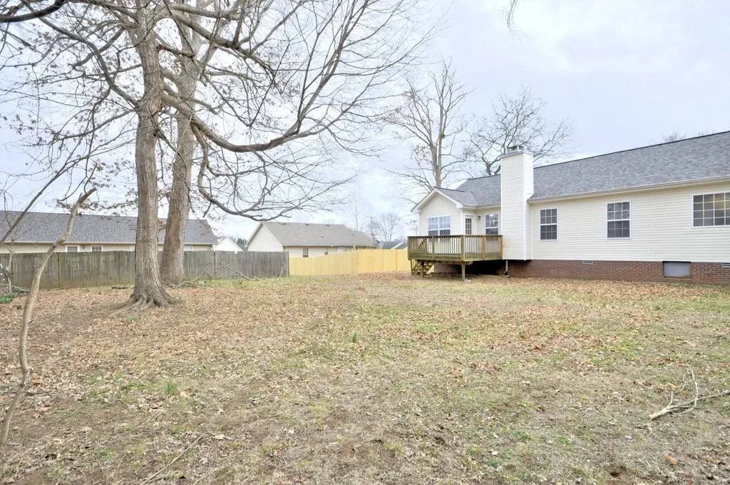 3291 S Senseney Circle Clarksville TN 37042