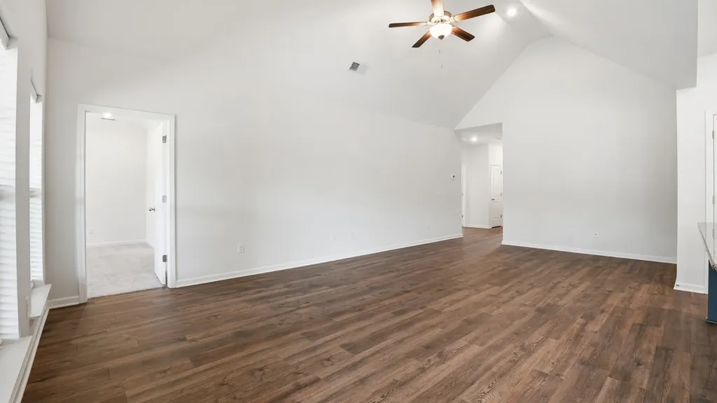 114 Riverchase Drive Tullahoma TN 37388