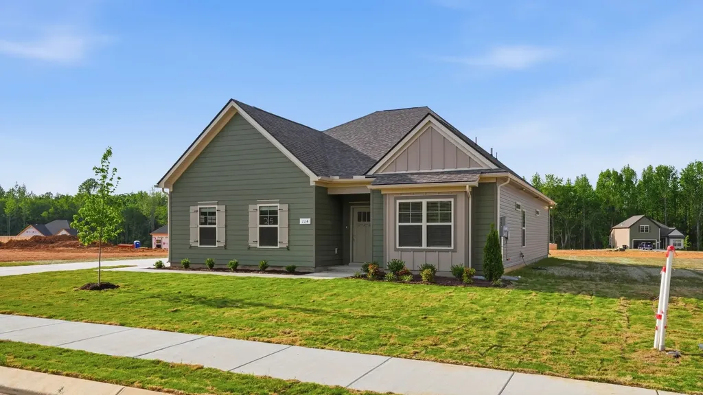 114 Riverchase Drive Tullahoma TN 37388