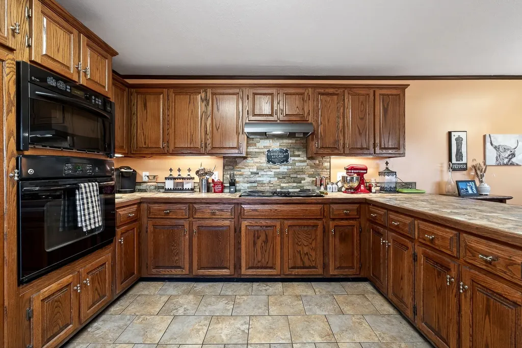 6553 Antioch Road Smithville TN 37166
