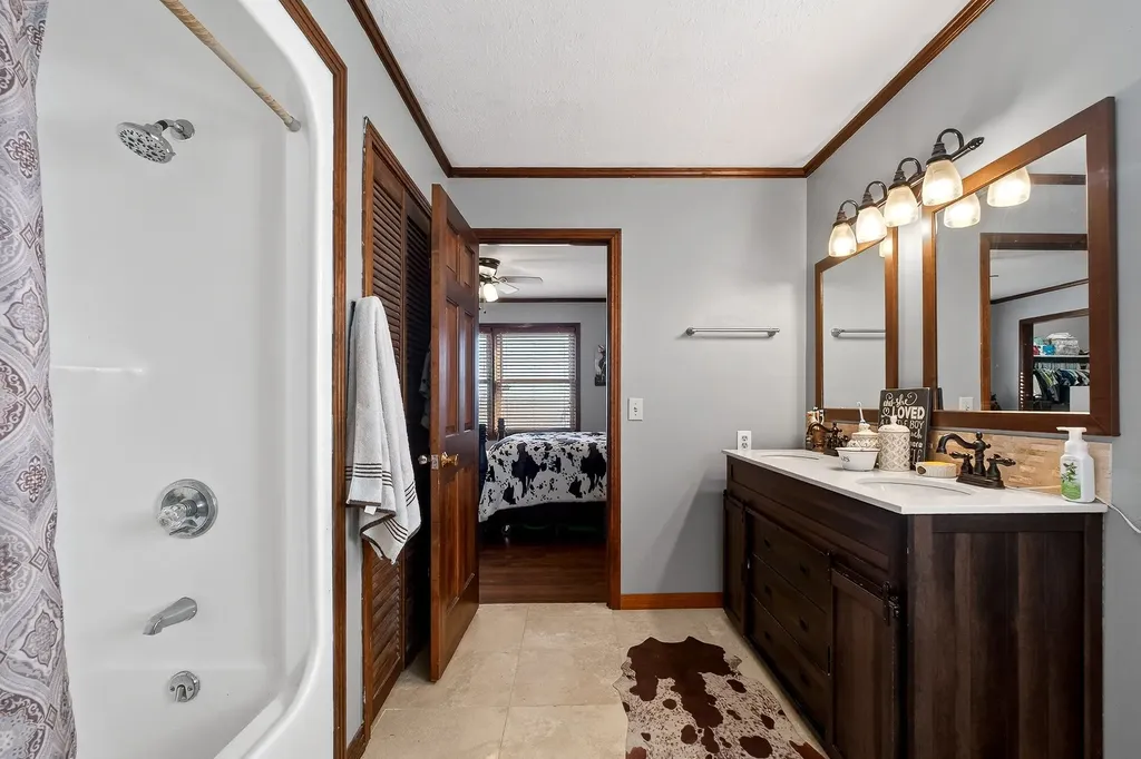 6553 Antioch Road Smithville TN 37166