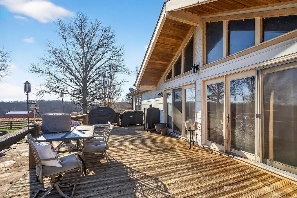 6553 Antioch Road Smithville TN 37166