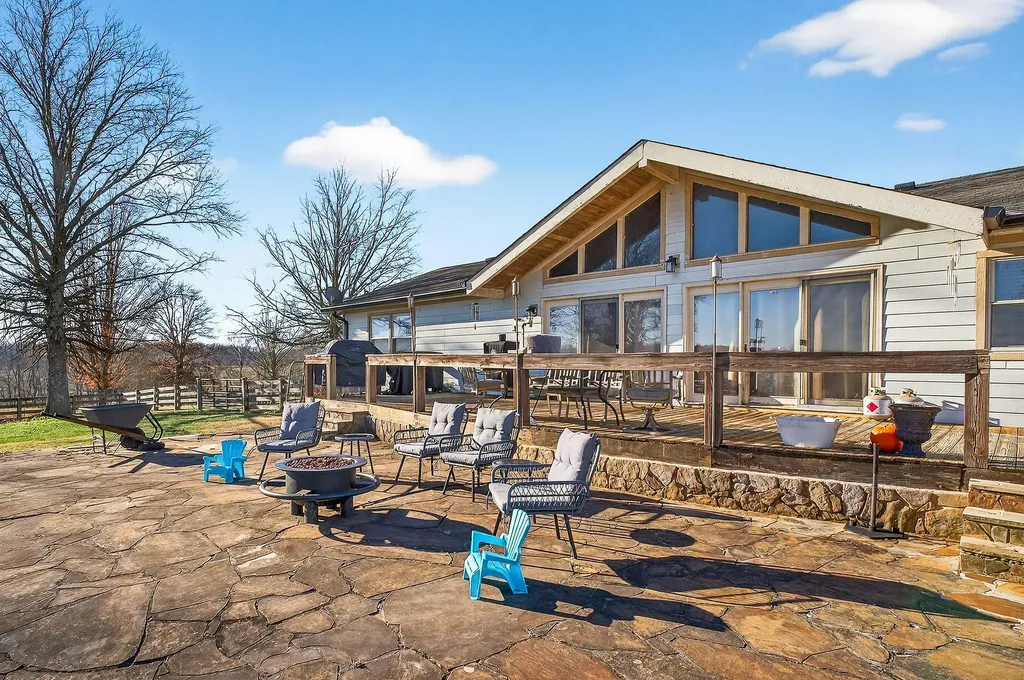 6553 Antioch Road Smithville TN 37166