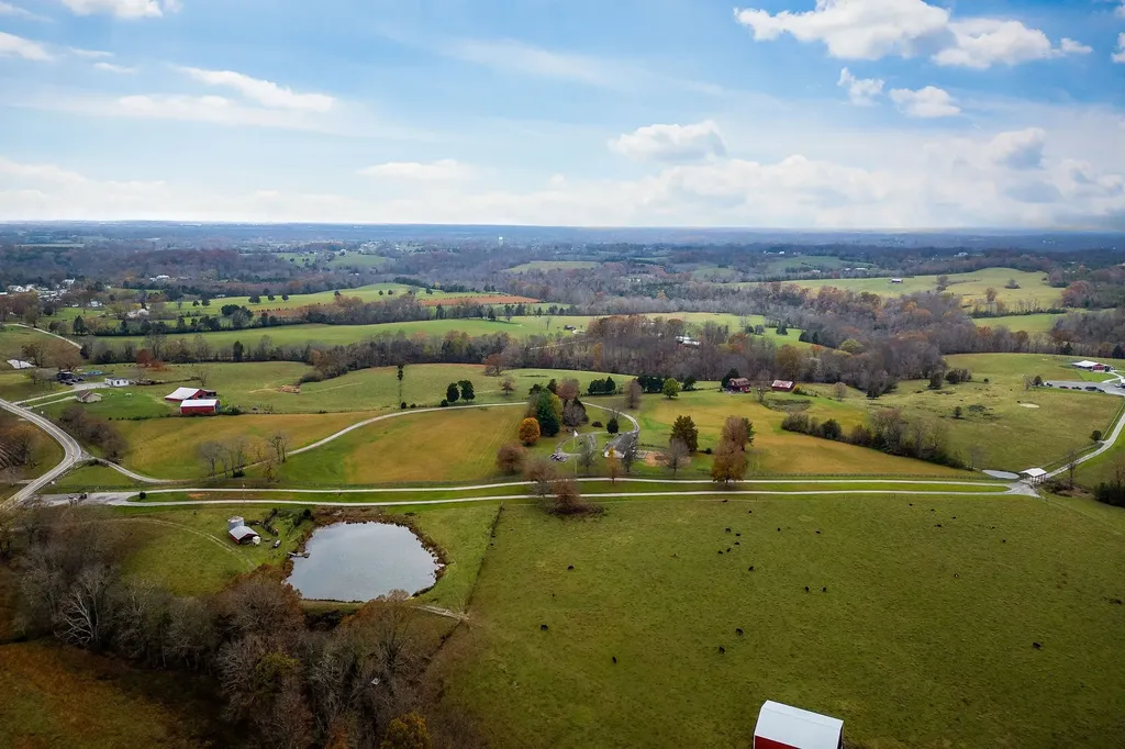 6553 Antioch Road Smithville TN 37166