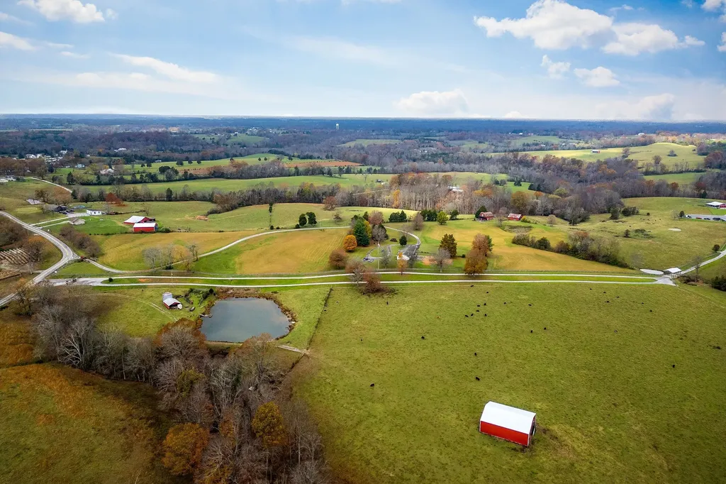 6553 Antioch Road Smithville TN 37166