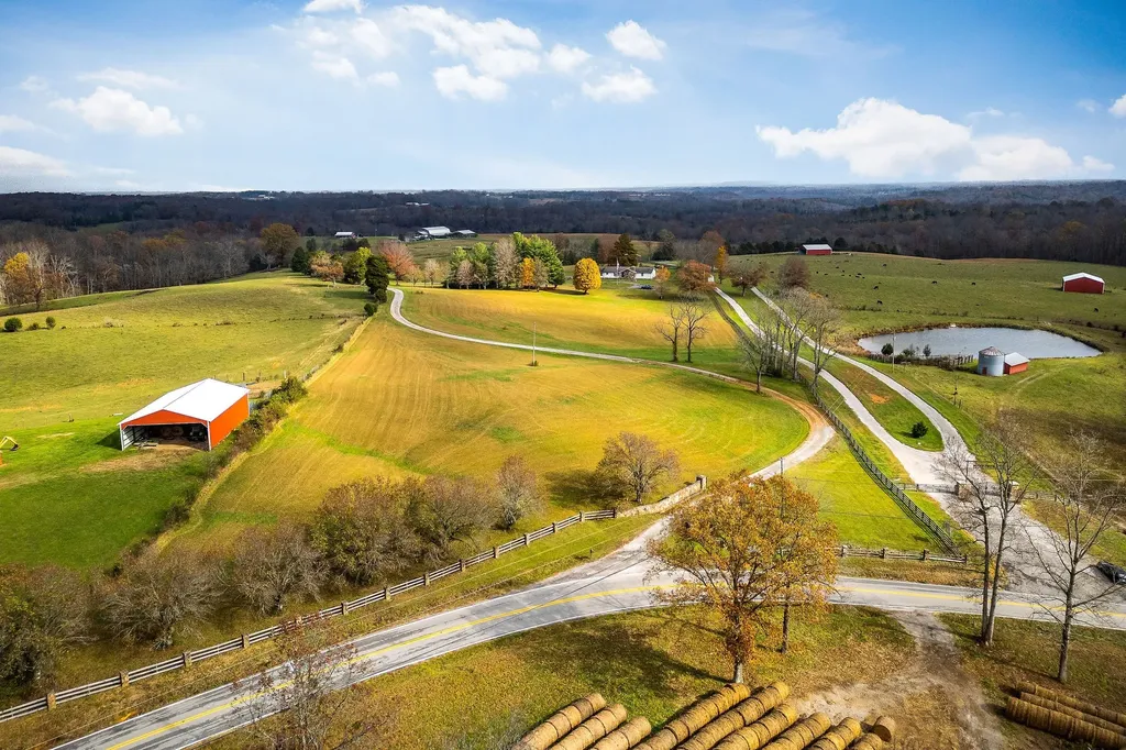 6553 Antioch Road Smithville TN 37166
