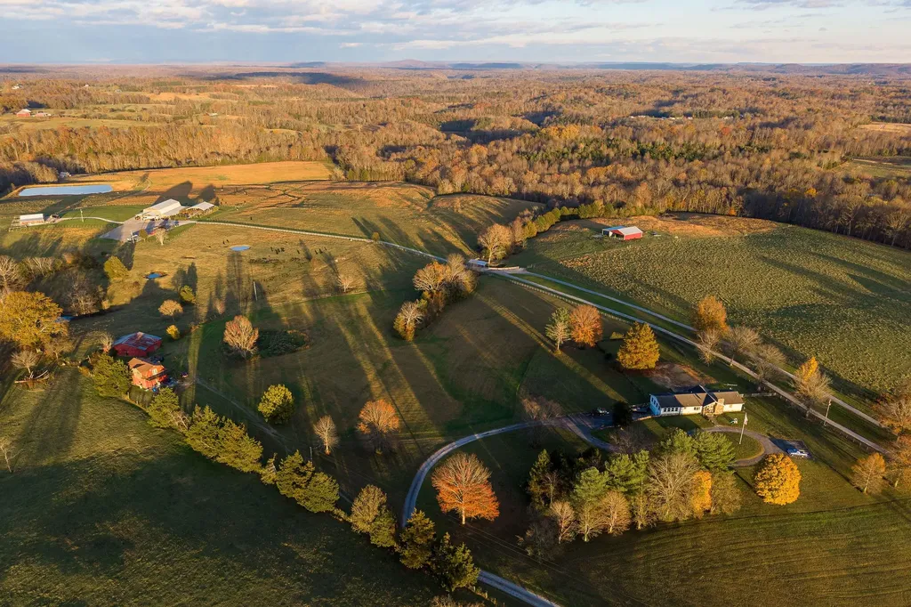 6553 Antioch Road Smithville TN 37166
