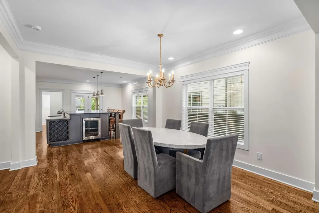 1435 14th Ave, S Nashville TN 37212