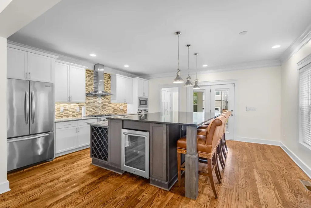 1435 14th Ave, S Nashville TN 37212
