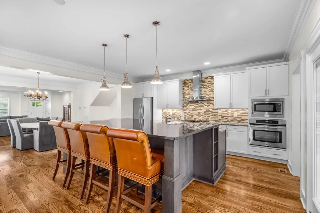 1435 14th Ave, S Nashville TN 37212