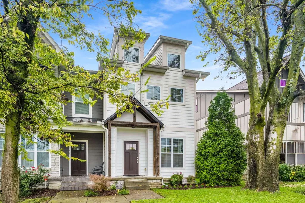 1435 14th Ave, S Nashville TN 37212