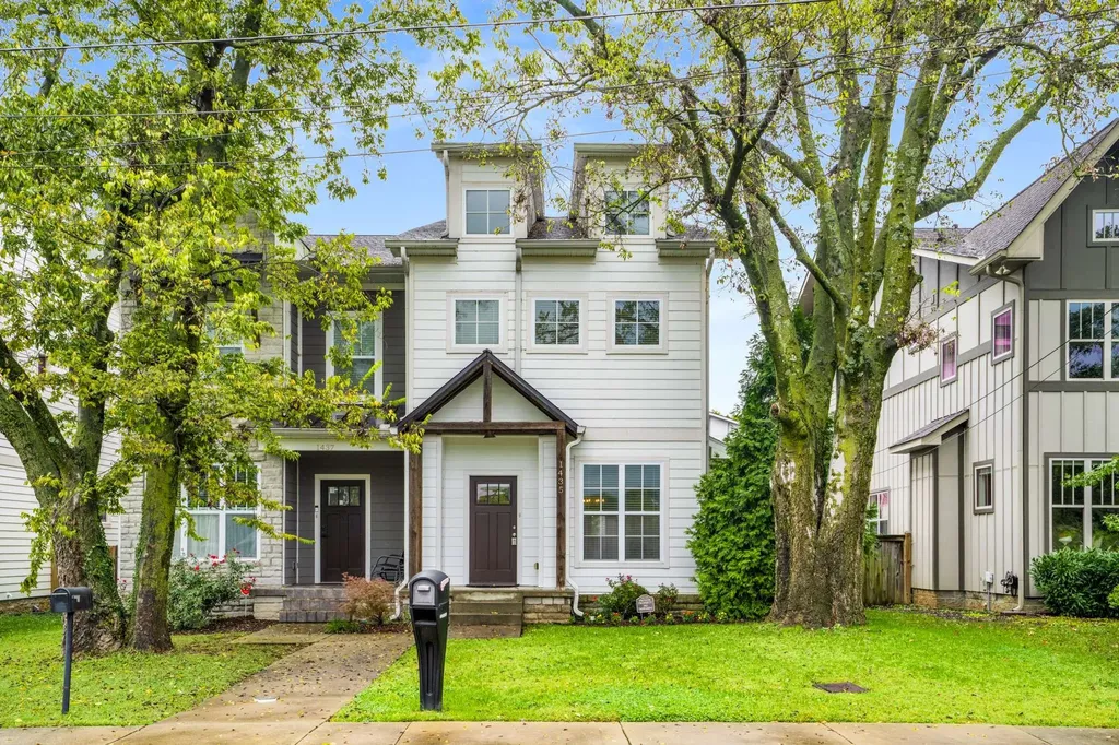 1435 14th Ave, S Nashville TN 37212