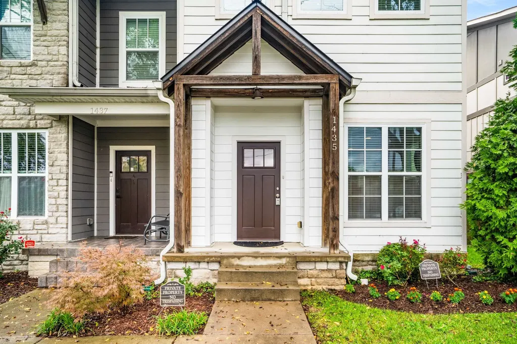 1435 14th Ave, S Nashville TN 37212