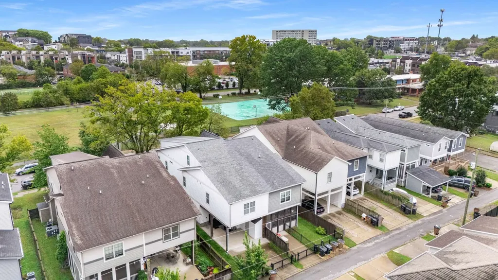 1435 14th Ave, S Nashville TN 37212