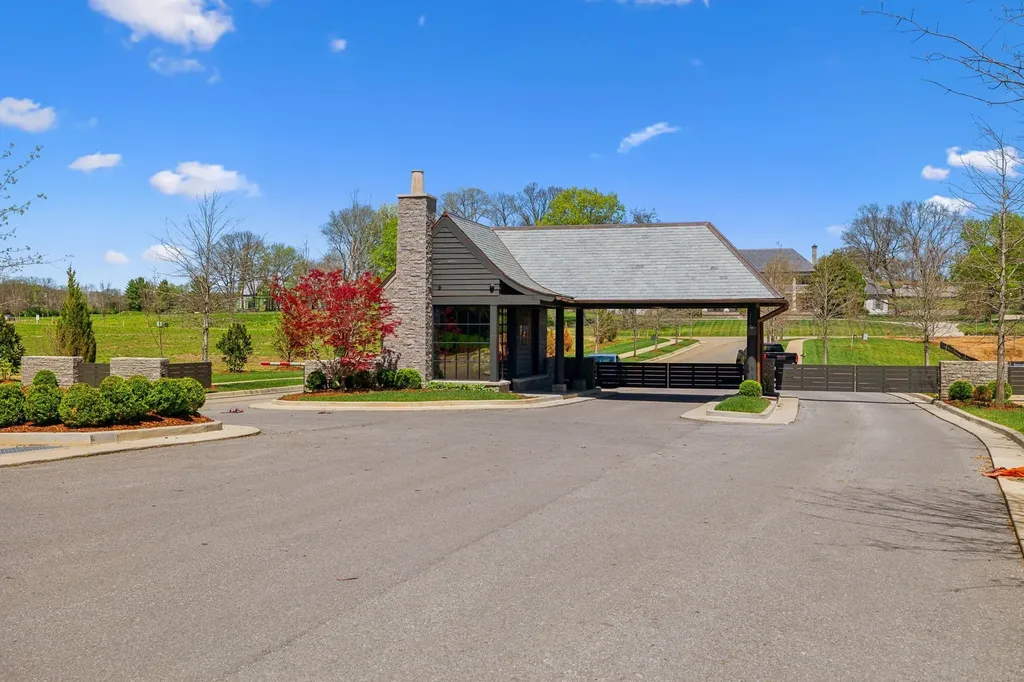 9233 Nina Court Brentwood TN 37027