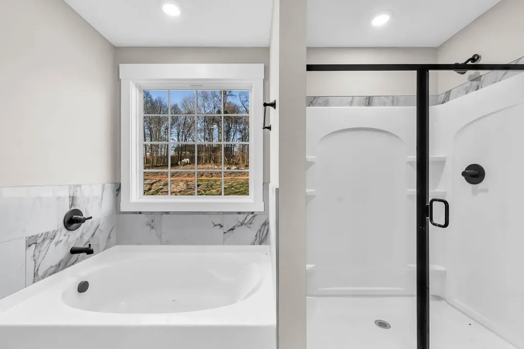 284 Cardinal Creek Clarksville TN 37040