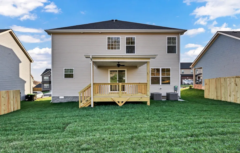 284 Cardinal Creek Clarksville TN 37040