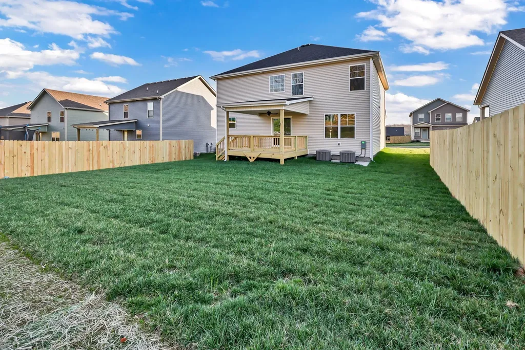 284 Cardinal Creek Clarksville TN 37040