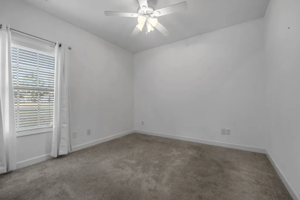 2555 Leeville Pike Lebanon TN 37090