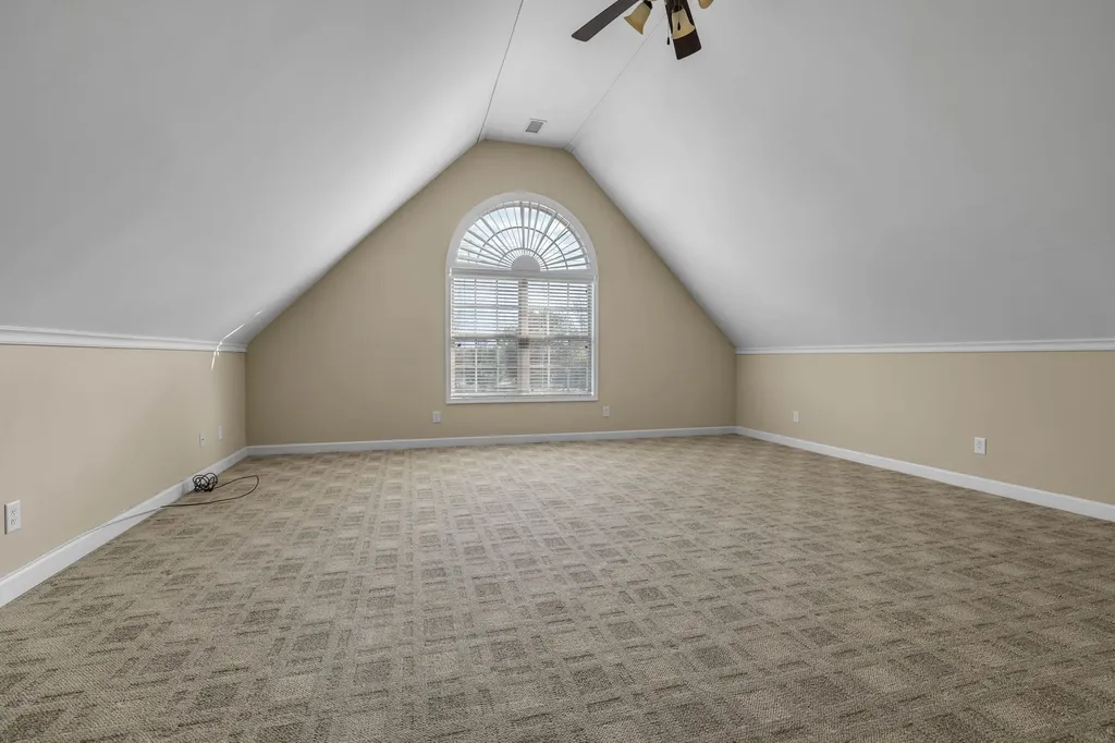 2555 Leeville Pike Lebanon TN 37090