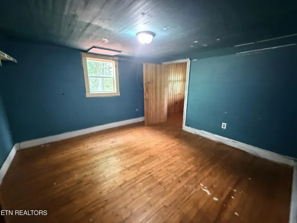 1089 Bicknell Road Clarkrange TN 38553