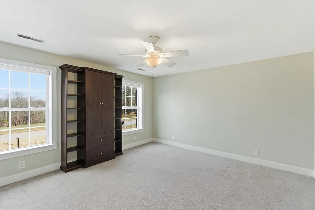 1014 Alameda Drive Portland TN 37148