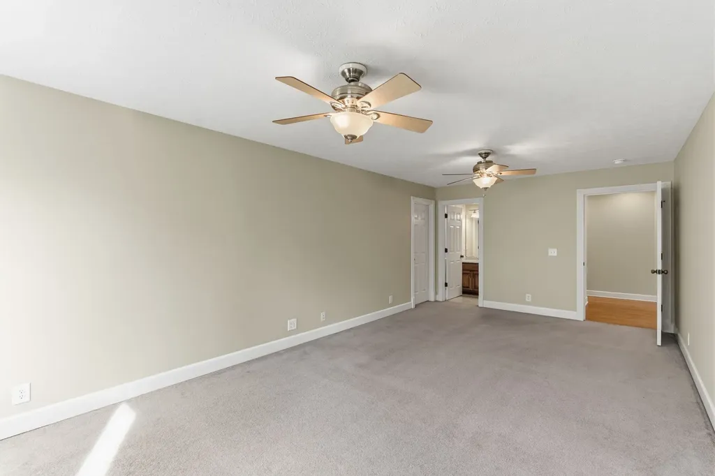 1014 Alameda Drive Portland TN 37148