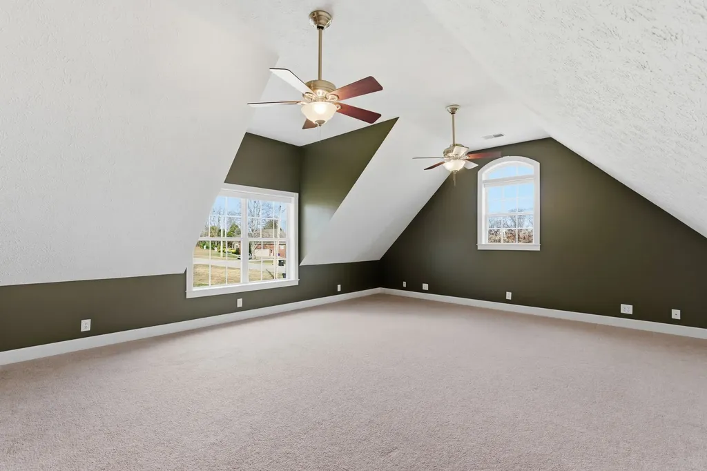 1014 Alameda Drive Portland TN 37148