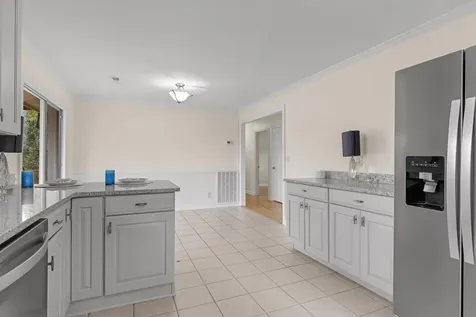 2515 Sharron Drive Chattanooga TN 37421