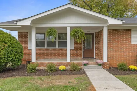 2515 Sharron Drive Chattanooga TN 37421