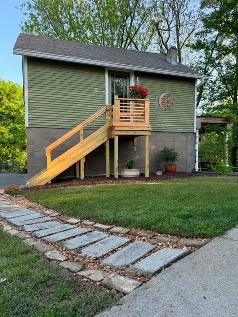 215 W Sparta Street Mcminnville TN 37110